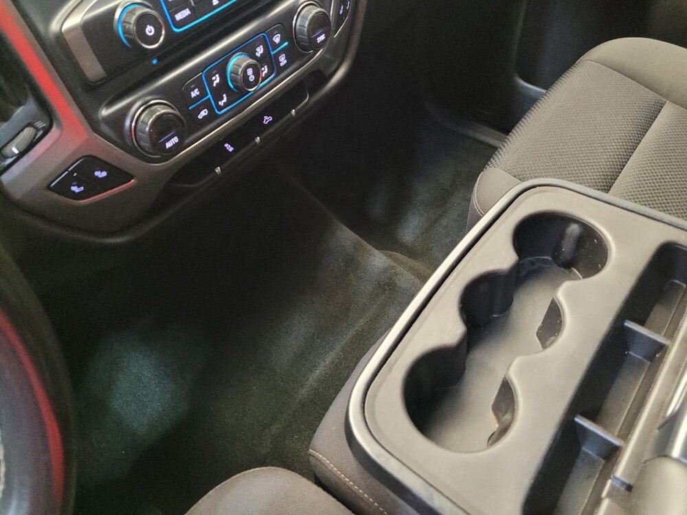 2017 Chevrolet Silverado 1500 in Cincinnati, OH 45255 - 18120674 26