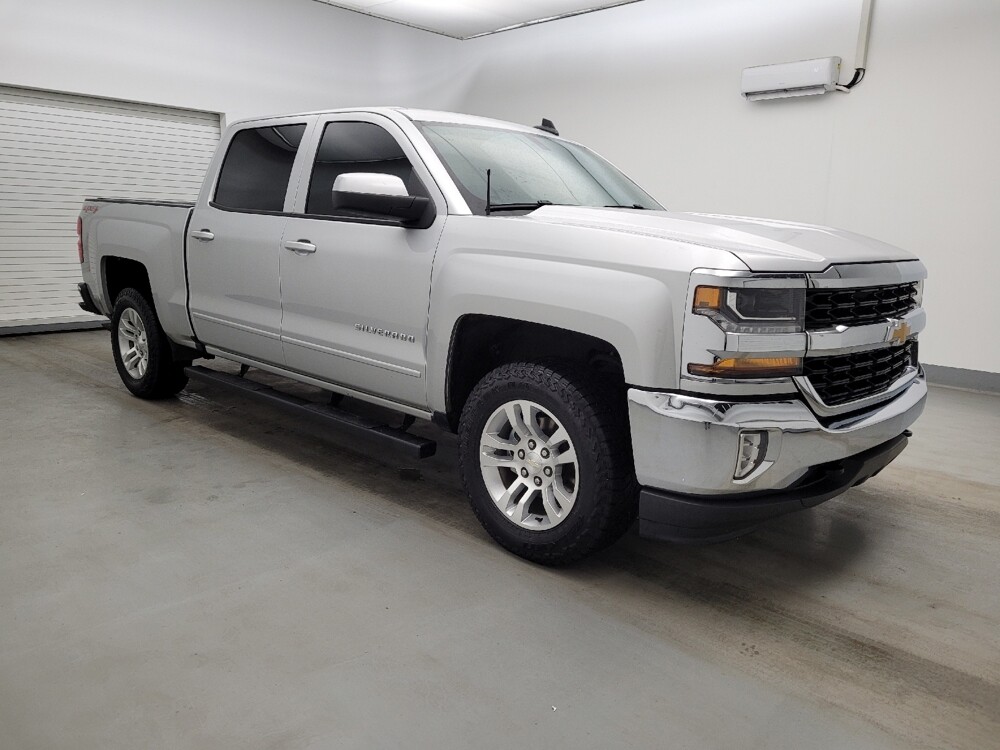 2017 Chevrolet Silverado 1500 in Cincinnati, OH 45255 - 18120674 11