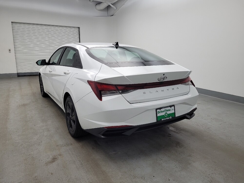 2021 Hyundai Elantra in Maple Heights, OH 44137 - 18120675 6