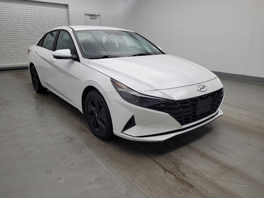 2021 Hyundai Elantra in Maple Heights, OH 44137 - 18120675 13