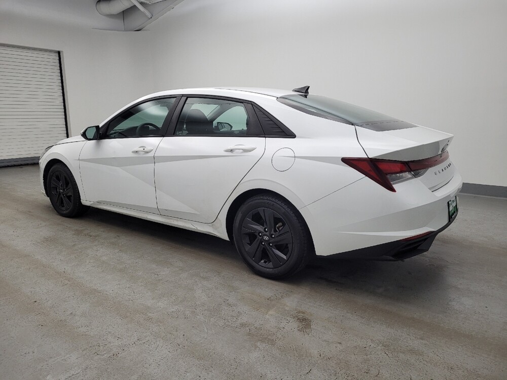 2021 Hyundai Elantra in Maple Heights, OH 44137 - 18120675 3