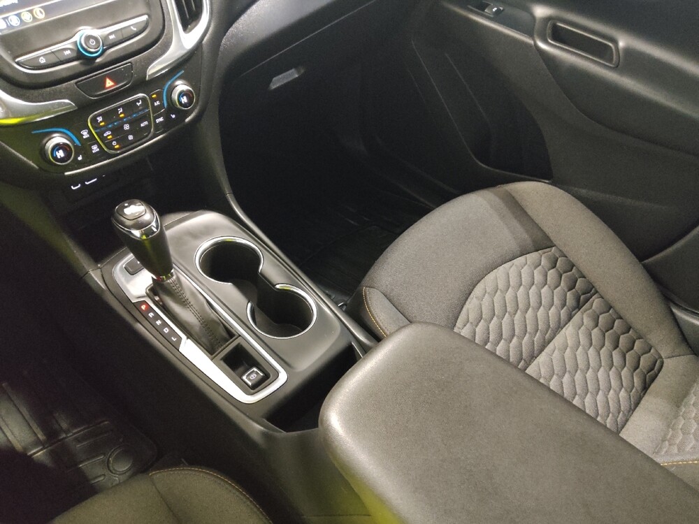 2019 Chevrolet Equinox in Columbus, OH 43231 - 18120677 26