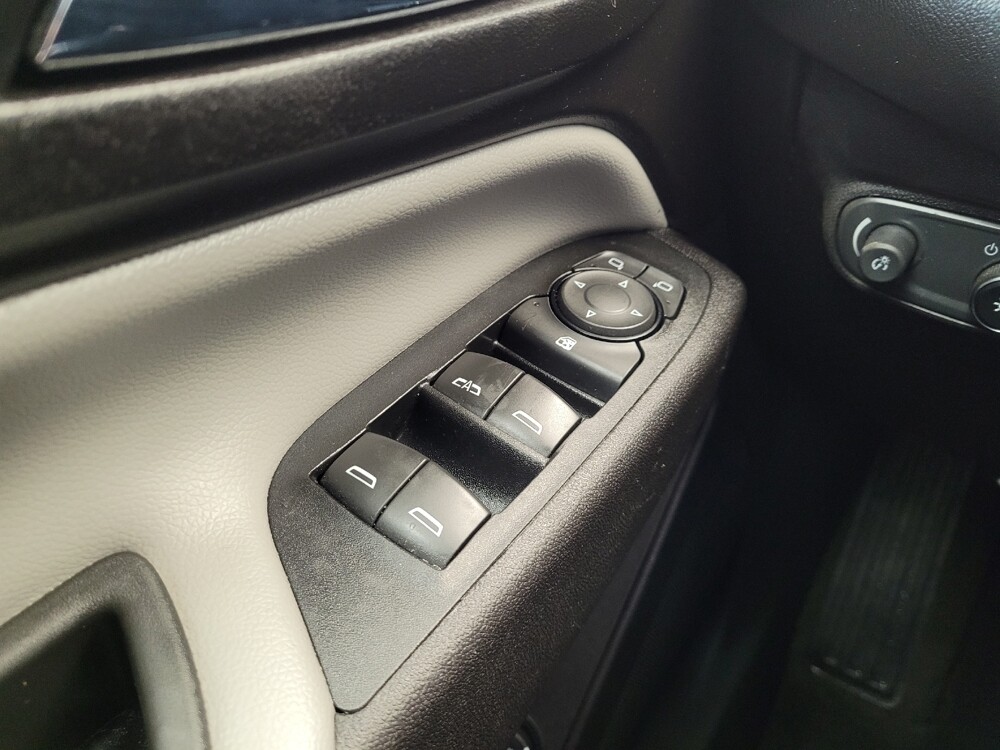 2018 Chevrolet Equinox in Columbus, OH 43231 - 18120679 27