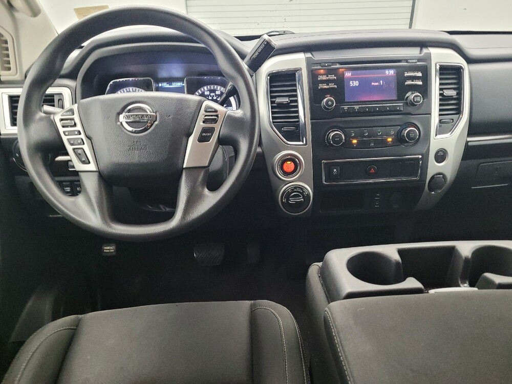 2017 Nissan Titan in Miamisburg, OH 45342 - 18120680 22