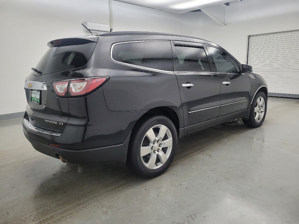 2015 Chevrolet Traverse in Toledo, OH 43617 - 18120681 10