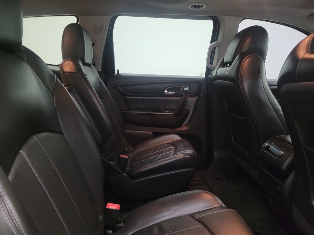 2015 Chevrolet Traverse in Toledo, OH 43617 - 18120681 19