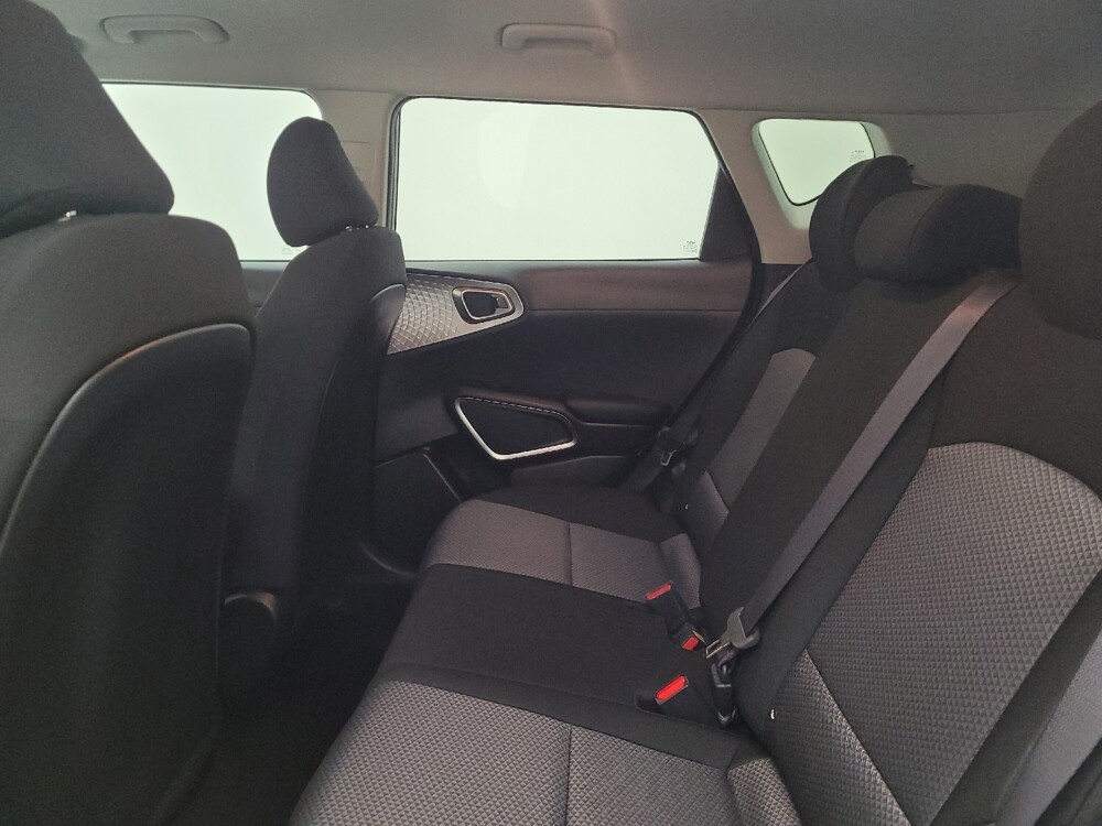 2025 Kia Soul in Cincinnati, OH 45255 - 18120684 18