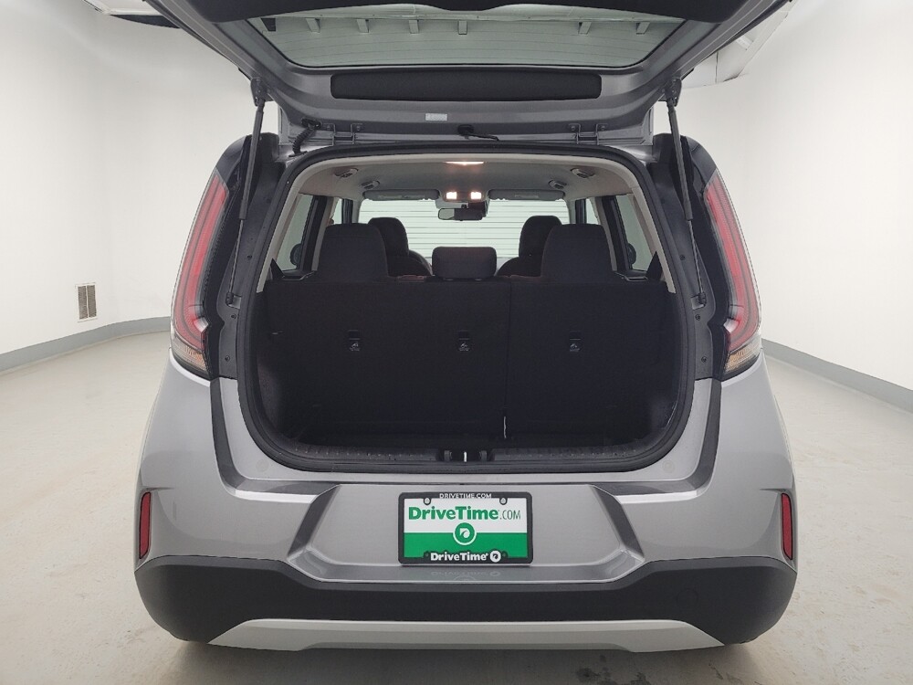 2025 Kia Soul in Cincinnati, OH 45255 - 18120684 29