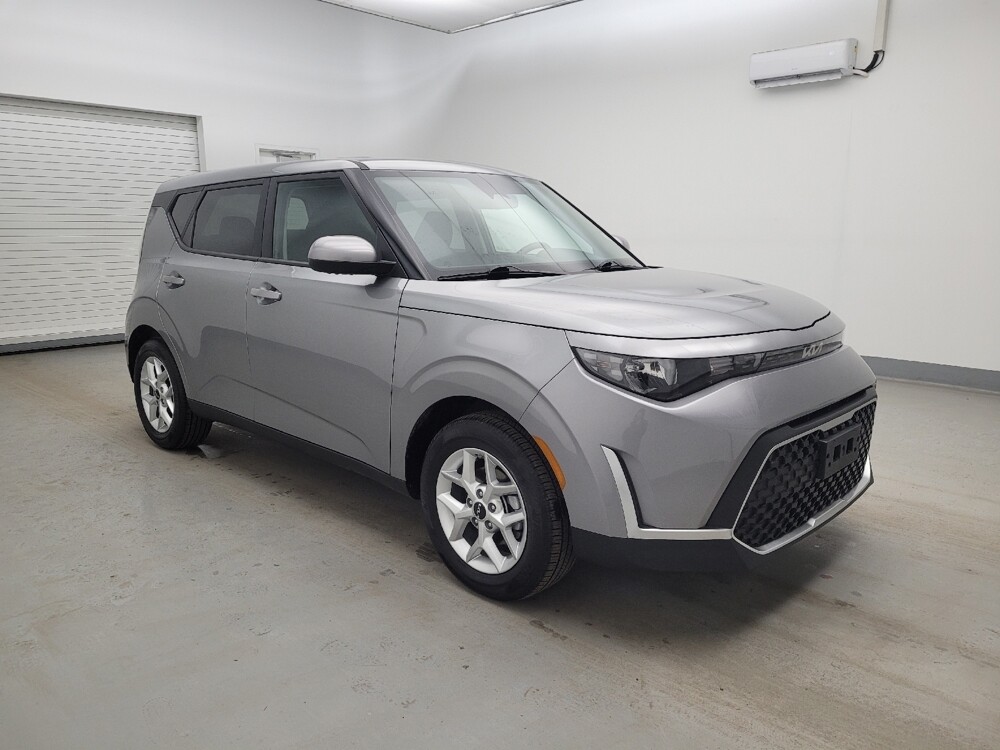 2025 Kia Soul in Cincinnati, OH 45255 - 18120684 11