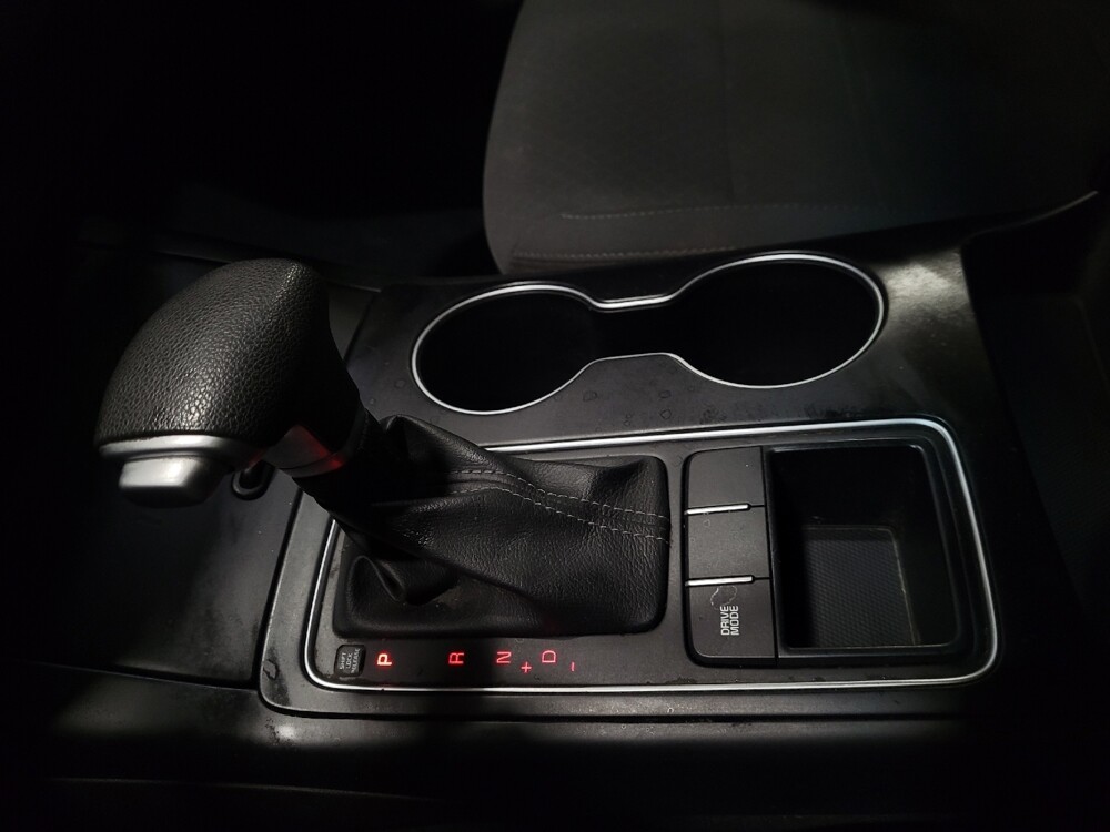 2020 Kia Sorento in Plymouth Meeting, PA 19462 - 18120695 26