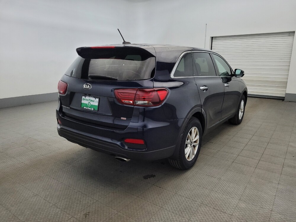 2020 Kia Sorento in Plymouth Meeting, PA 19462 - 18120695 9