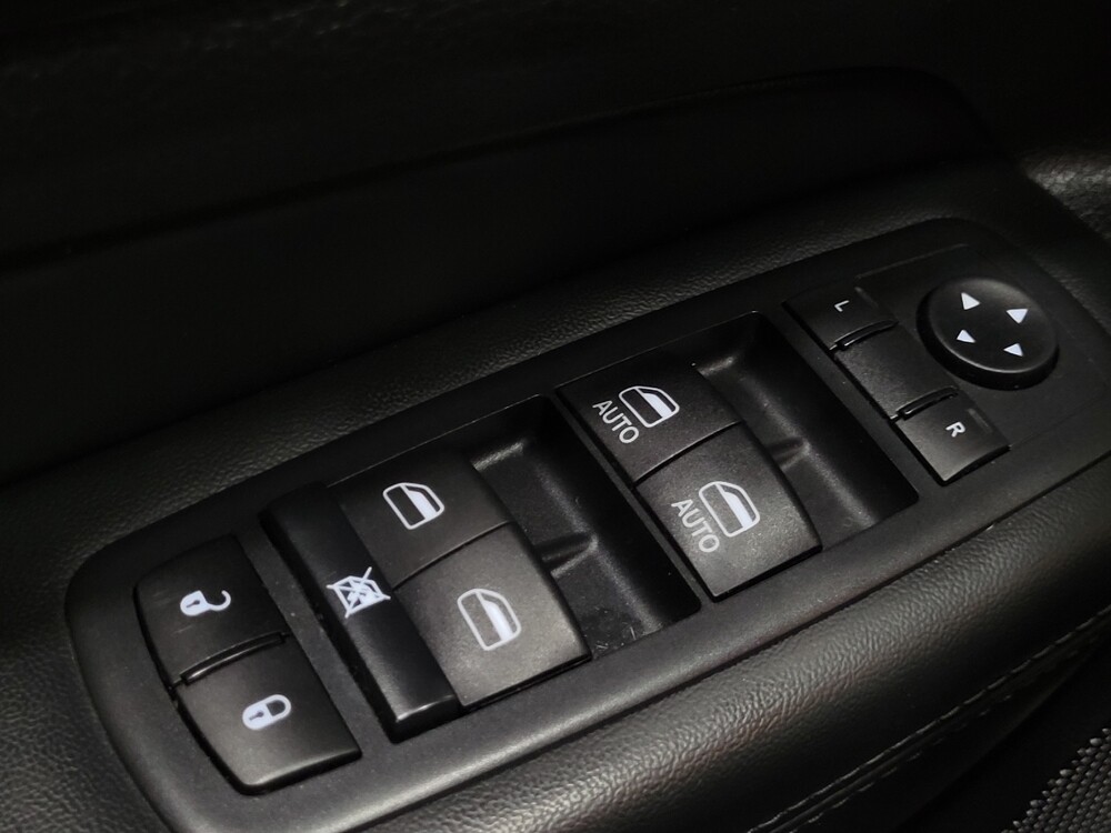 2020 Jeep Grand Cherokee in Henrico, VA 23223 - 18120699 27