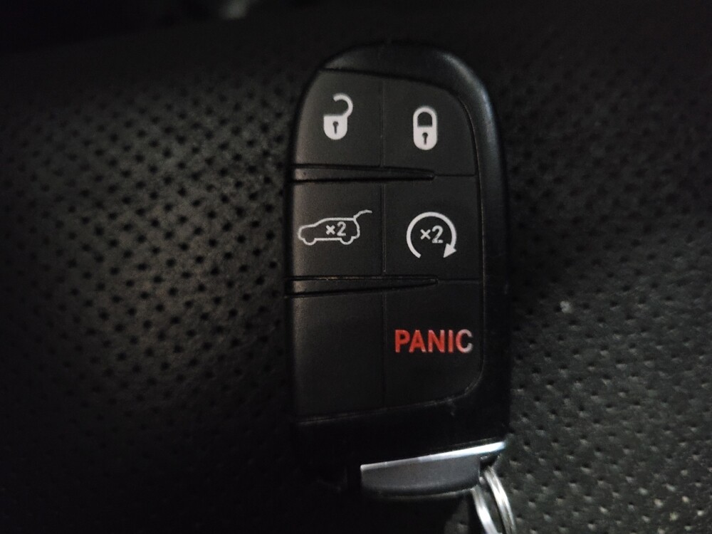 2020 Jeep Grand Cherokee in Henrico, VA 23223 - 18120699 32