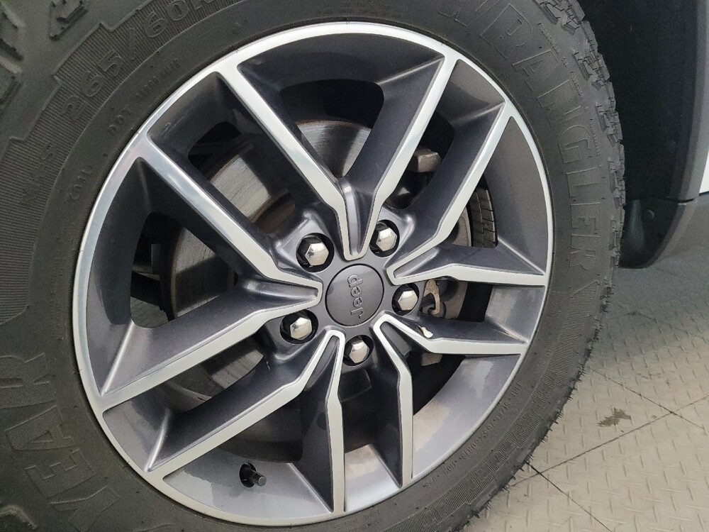 2020 Jeep Grand Cherokee in Richmond, VA 23235 - 18120700 31