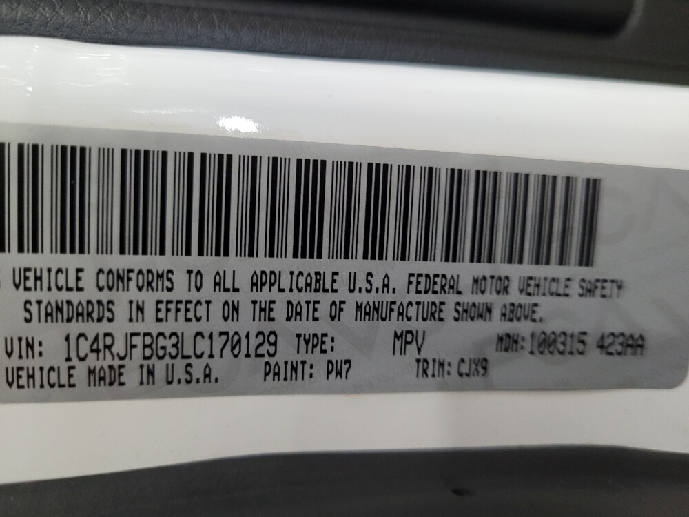 2020 Jeep Grand Cherokee in Richmond, VA 23235 - 18120700 33