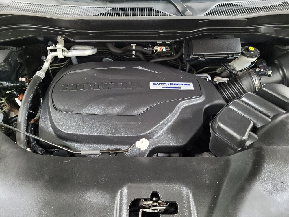 2019 Honda Pilot in Allentown, PA 18103 - 18120701 30