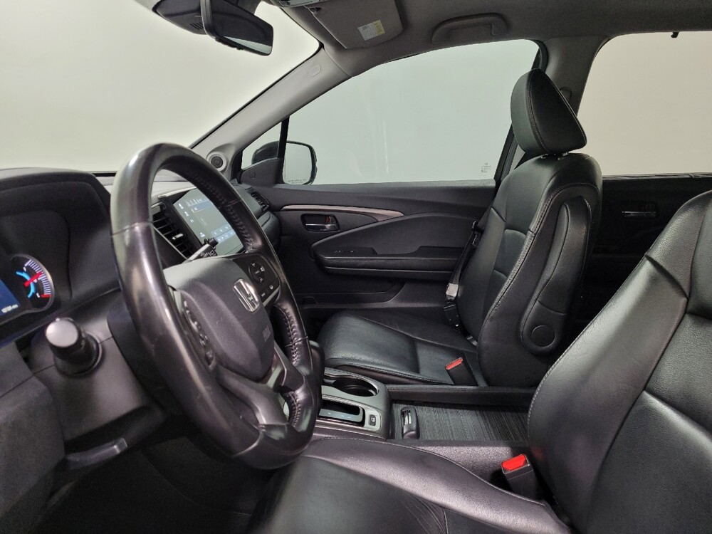 2019 Honda Pilot in Allentown, PA 18103 - 18120701 17