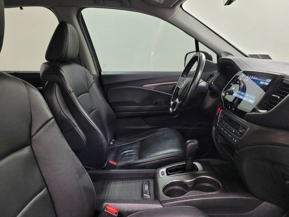 2019 Honda Pilot in Allentown, PA 18103 - 18120701 21