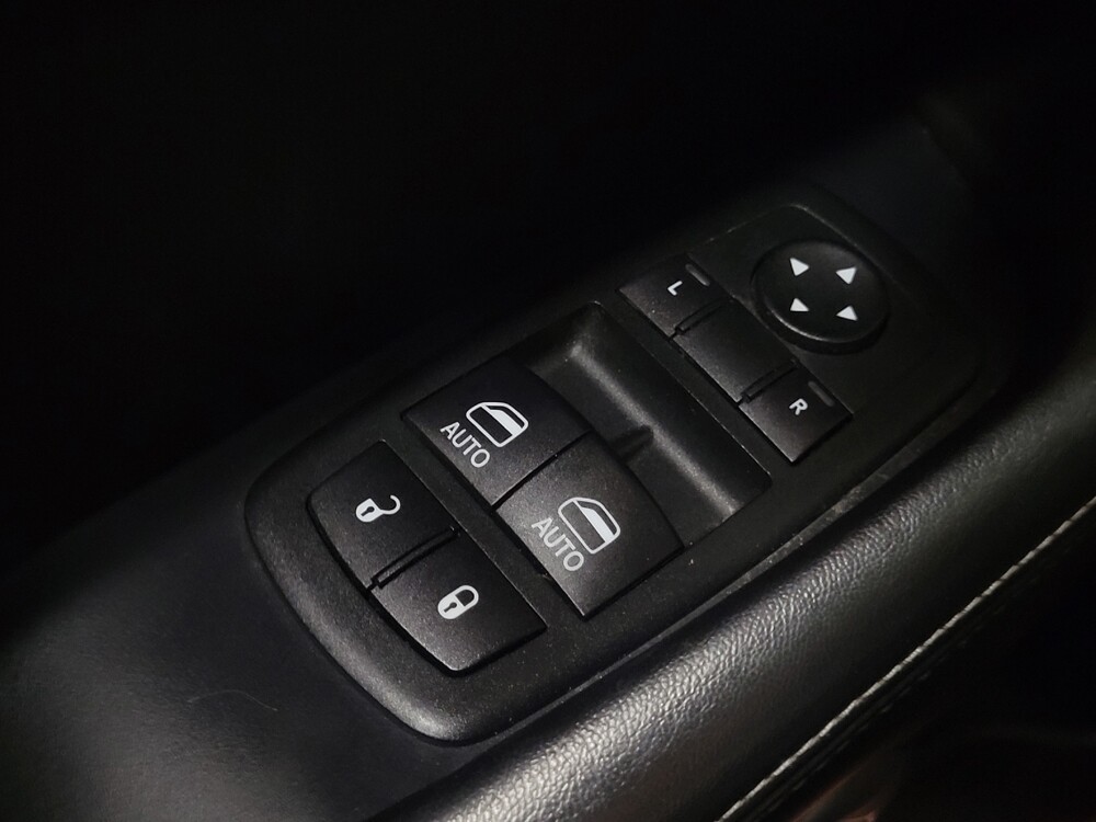 2015 Dodge Challenger in Richmond, VA 23235 - 18120702 27