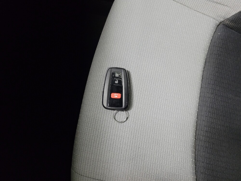 2019 Toyota C-HR in Allentown, PA 18103 - 18120703 32