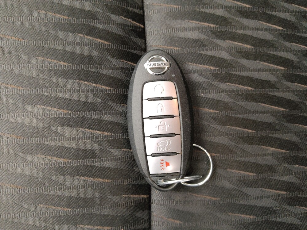 2020 Nissan Rogue in St. Louis, MO 63136 - 18120707 32