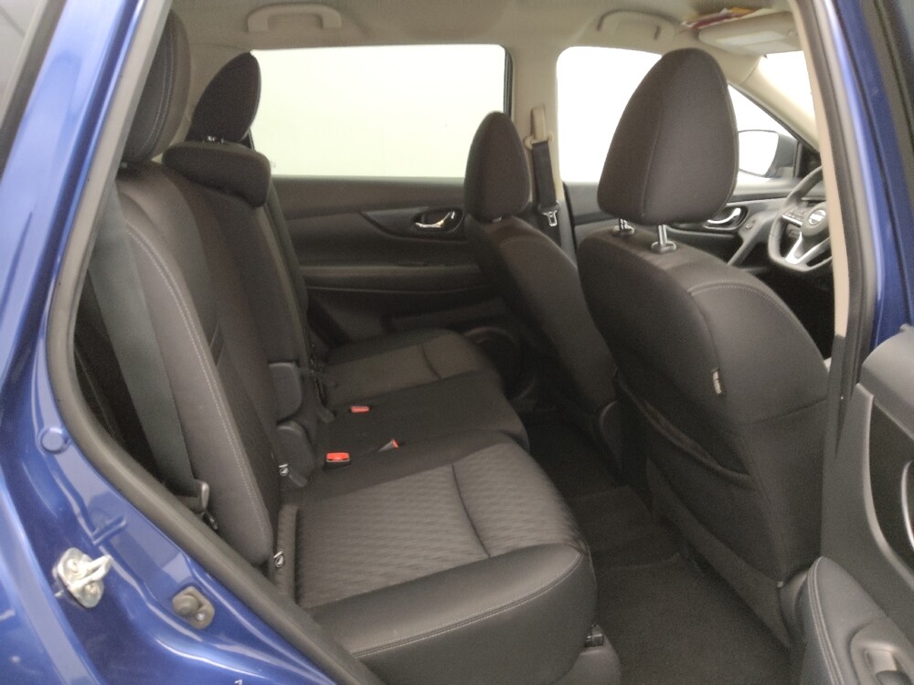 2020 Nissan Rogue in St. Louis, MO 63136 - 18120707 19