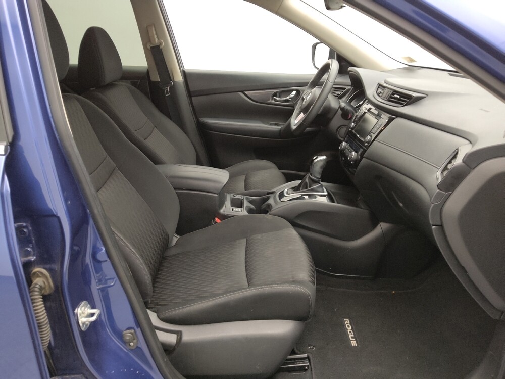 2020 Nissan Rogue in St. Louis, MO 63136 - 18120707 21