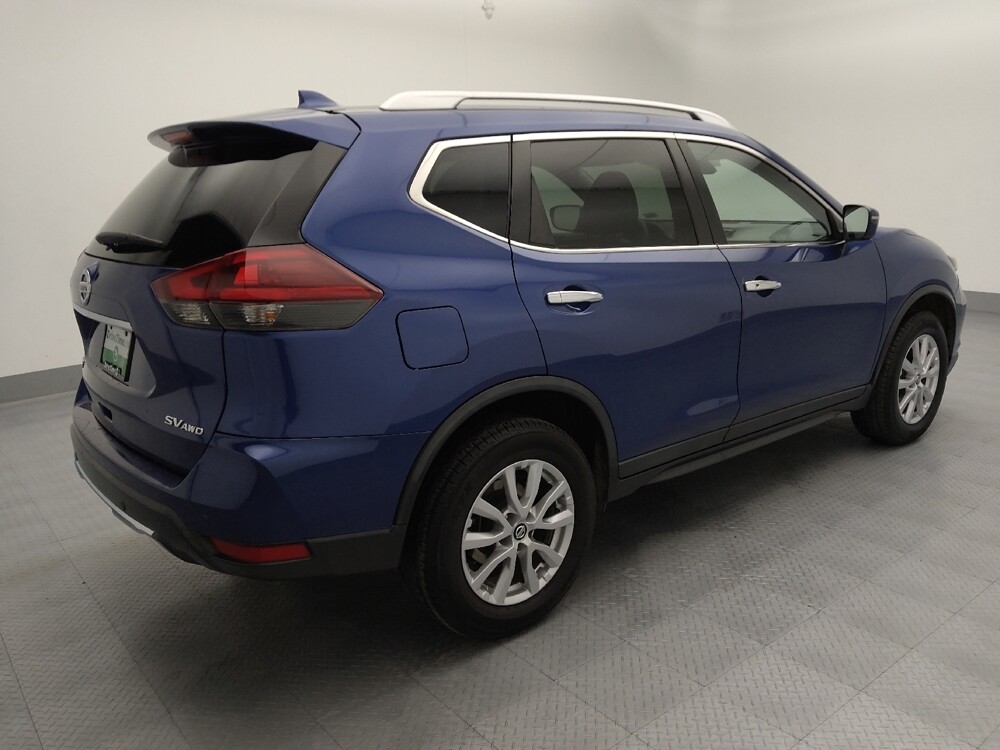 2020 Nissan Rogue in St. Louis, MO 63136 - 18120707 10