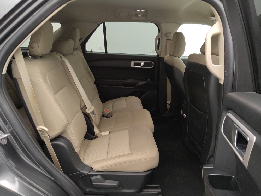 2020 Ford Explorer in Springfield, MO 65807 - 18120709 19