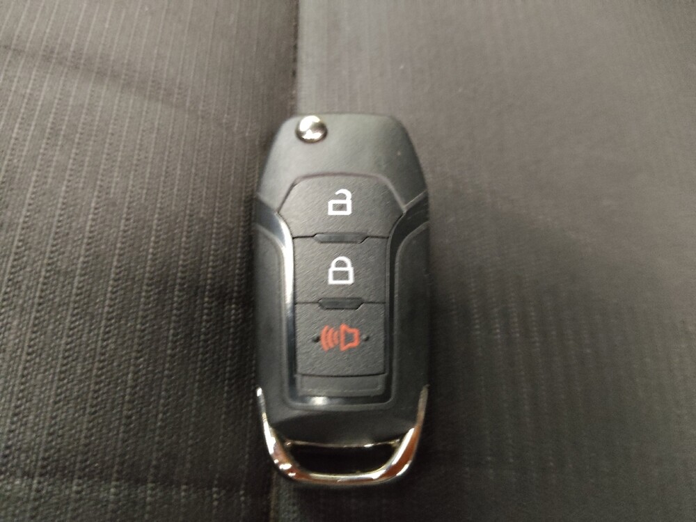 2018 Ford F150 in St. Louis, MO 63136 - 18120711 32