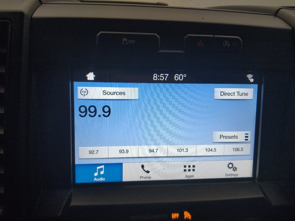 2018 Ford F150 in St. Louis, MO 63136 - 18120711 25