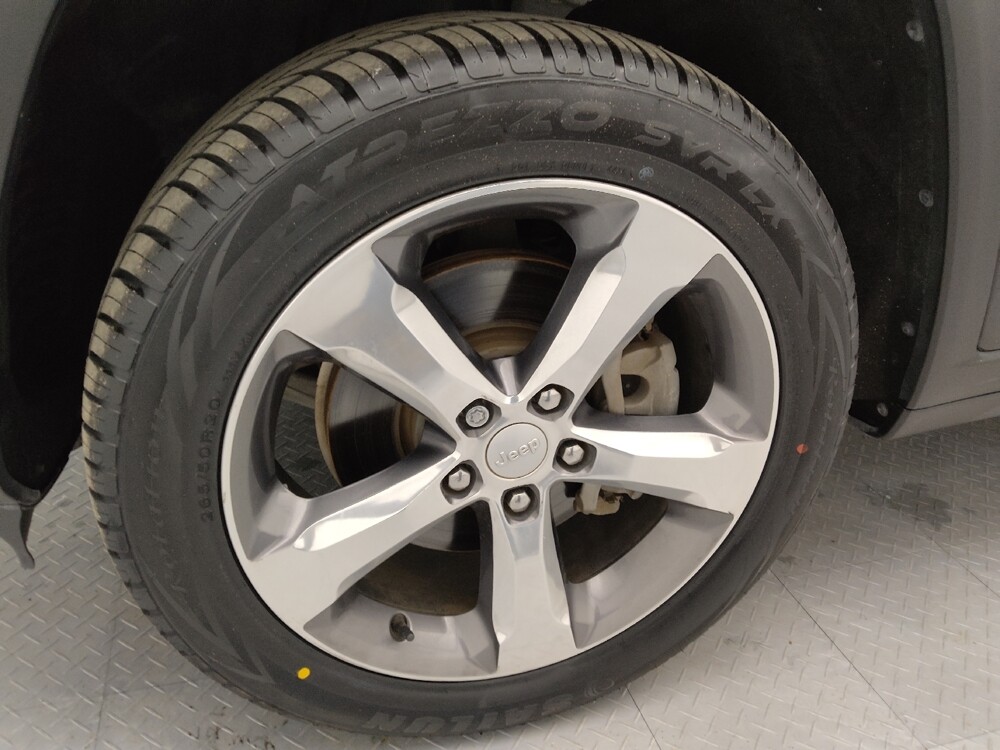 2021 Jeep Grand Cherokee L in Wichita, KS 67207 - 18120713 31