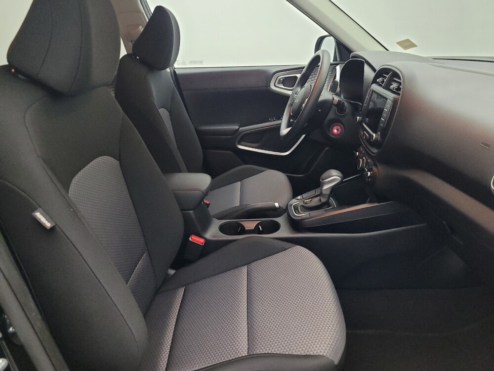 2025 Kia Soul in Marietta, GA 30062 - 18120717 21