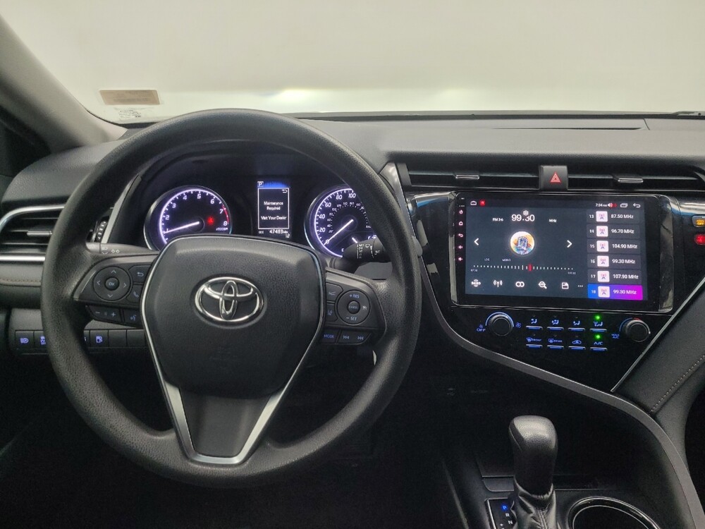 2018 Toyota Camry in Highland, IN 46322 - 18120724 22