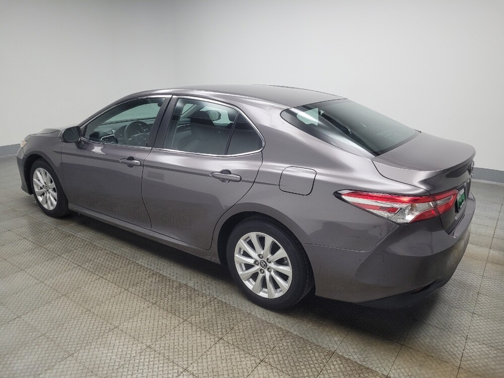 2018 Toyota Camry in Highland, IN 46322 - 18120724 3