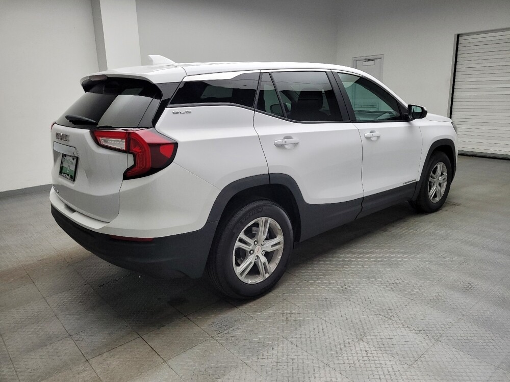2023 GMC Terrain in Grand Rapids, MI 49508 - 18120727 10
