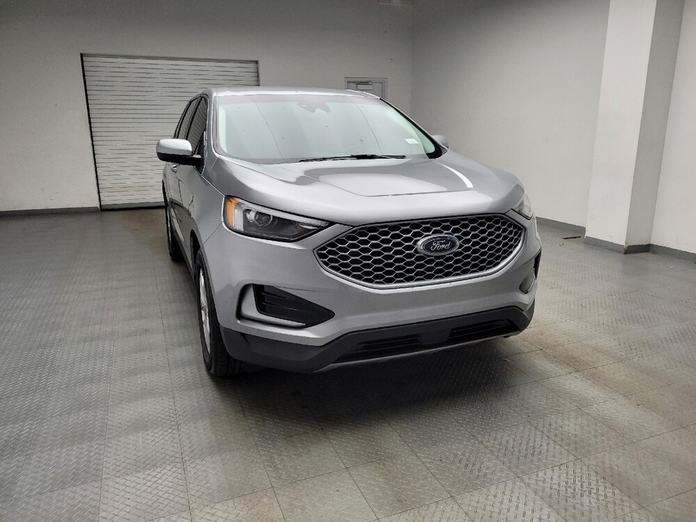 2023 Ford Edge in Grand Rapids, MI 49508 - 18120728 14