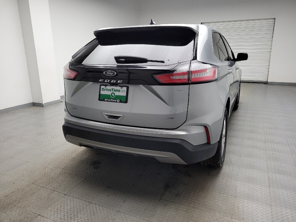 2023 Ford Edge in Grand Rapids, MI 49508 - 18120728 7
