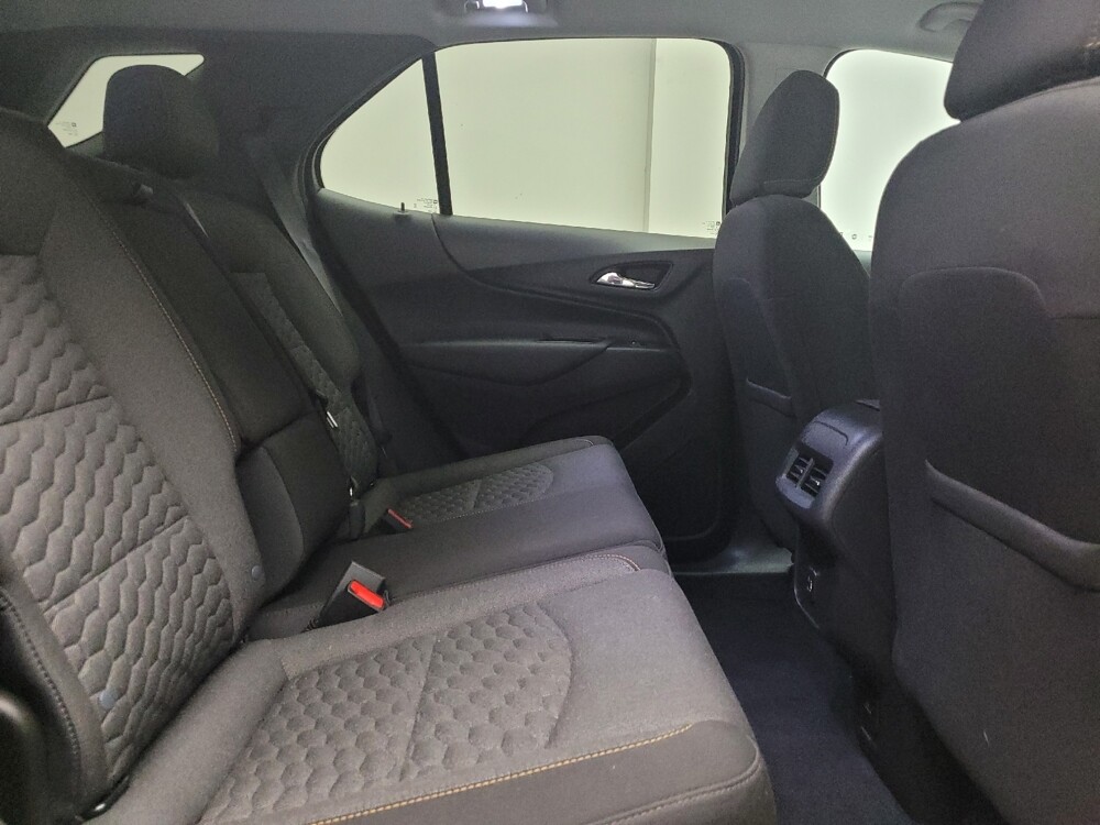 2021 Chevrolet Equinox in Eastpointe, MI 48021 - 18120729 19