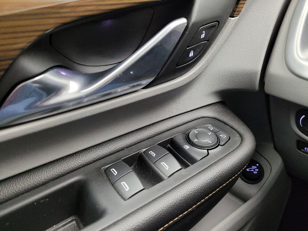 2019 GMC Terrain in Eastpointe, MI 48021 - 18120730 27