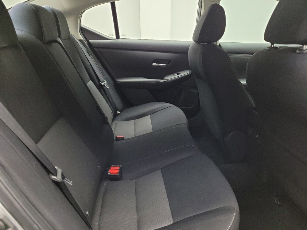 2020 Nissan Sentra in Eastpointe, MI 48021 - 18120731 19