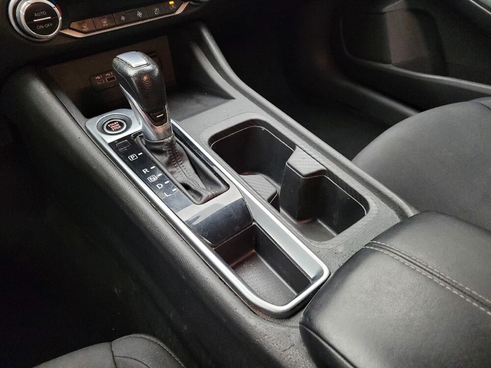 2020 Nissan Sentra in Eastpointe, MI 48021 - 18120731 26