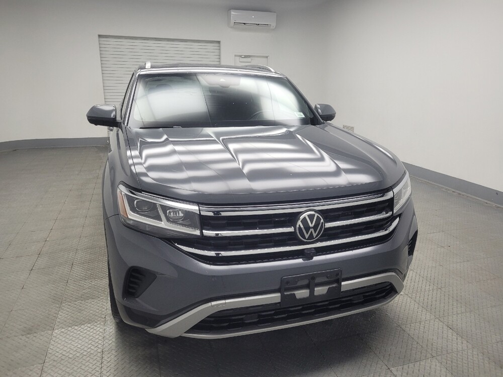 2020 Volkswagen Atlas in Ft Wayne, IN 46805 - 18120732 14