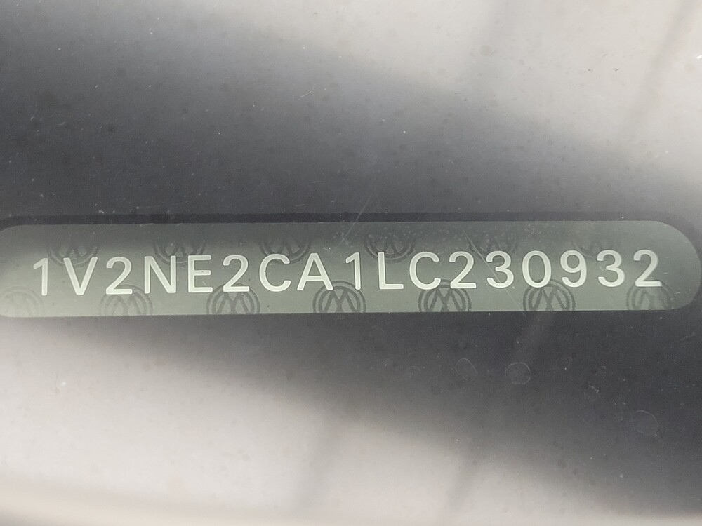 2020 Volkswagen Atlas in Ft Wayne, IN 46805 - 18120732 33