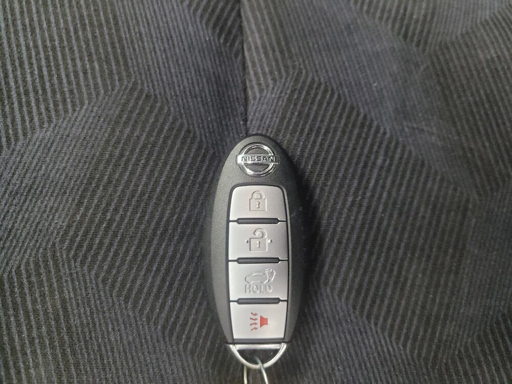 2015 Nissan Rogue in Indianapolis, IN 46219 - 18120735 32