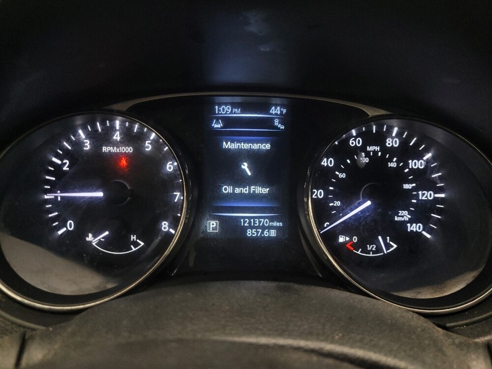 2015 Nissan Rogue in Indianapolis, IN 46219 - 18120735 23