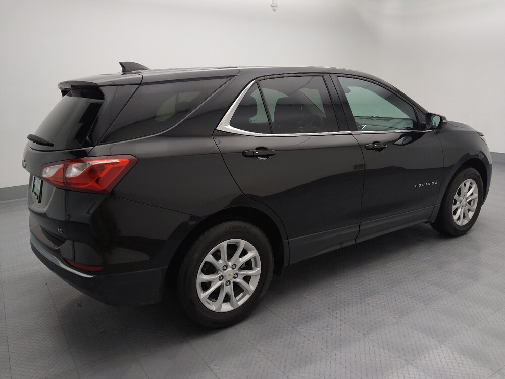 2018 Chevrolet Equinox in St. Louis, MO 63136 - 18120737 10