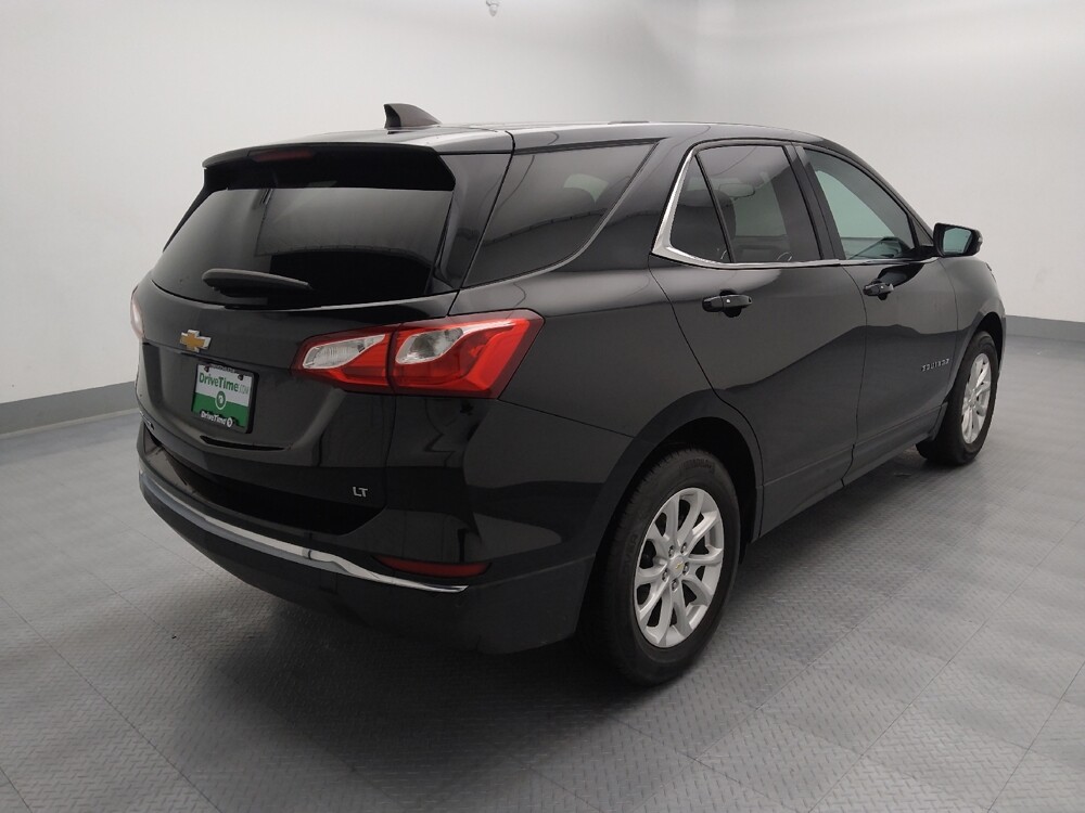 2018 Chevrolet Equinox in St. Louis, MO 63136 - 18120737 9