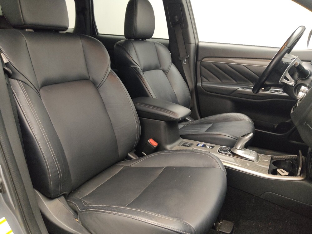 2022 Mitsubishi Outlander in Salem, VA 24153 - 18120739 21