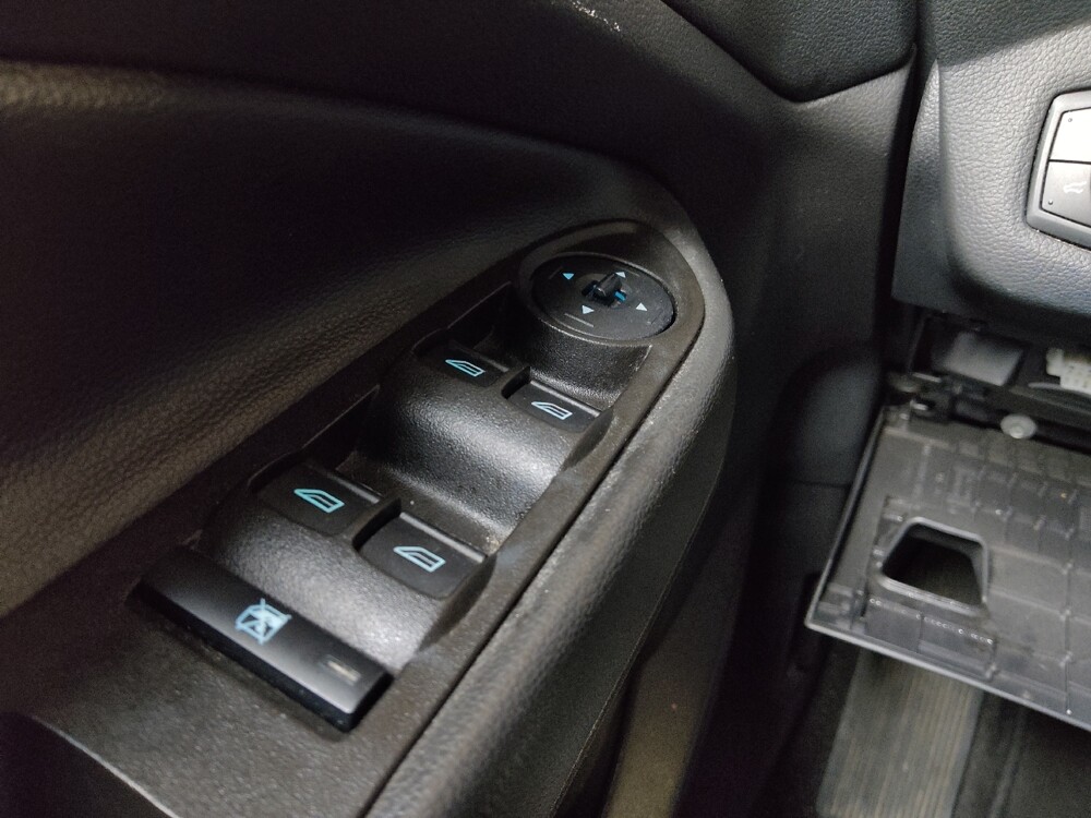 2018 Ford Escape in Marietta, GA 30062 - 18120741 27